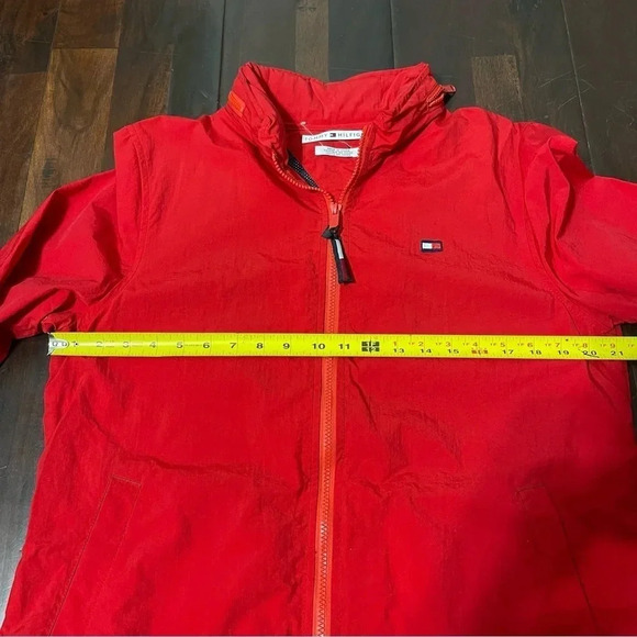 Tommy Hilfiger Vintage Red Windbreaker Womens Size Large Full Zip - Picture 5 of 10